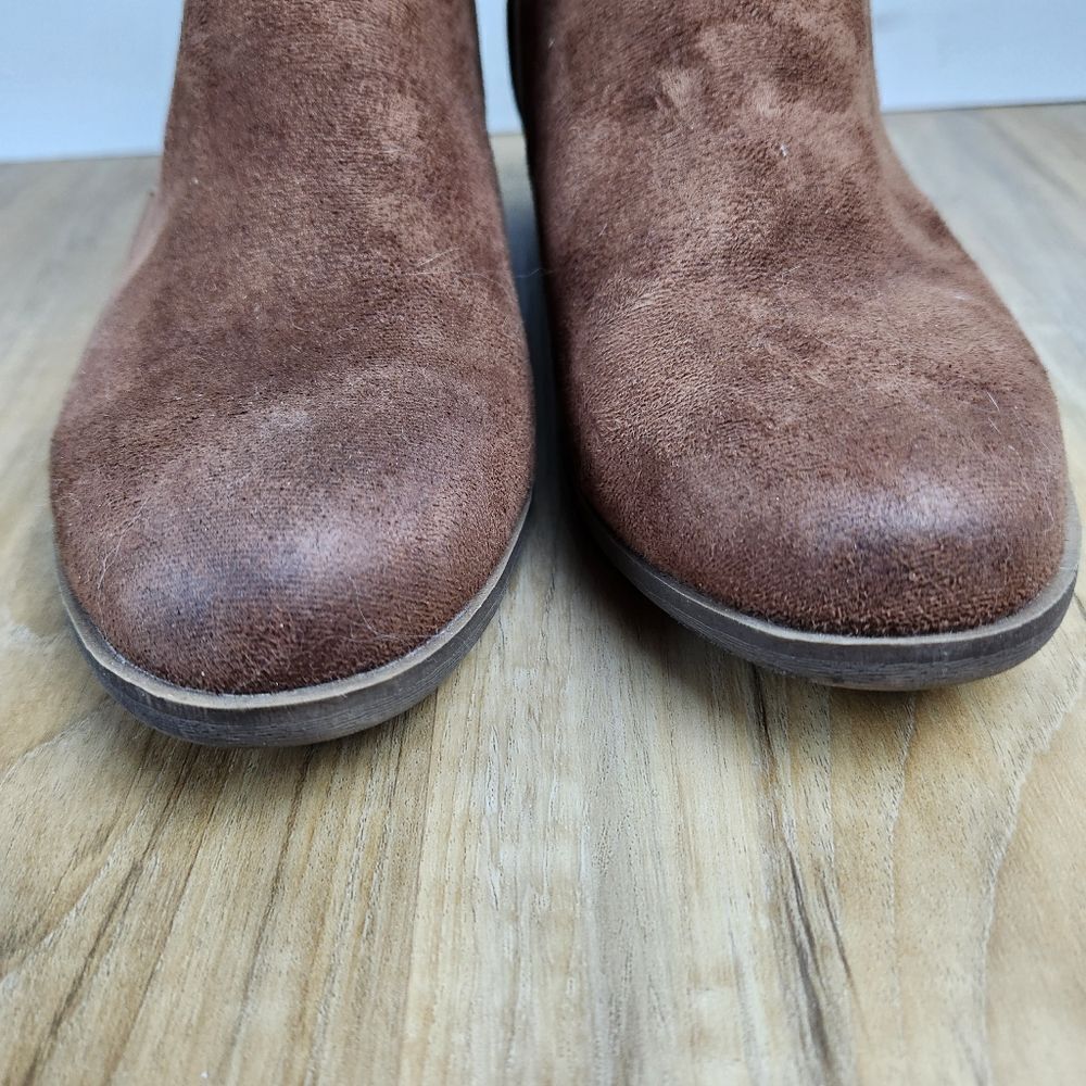 ☔️💛Arizona Jean Co Brown Gale Memory Foam Ankle Booties Size 8W - Picture 4 of 12